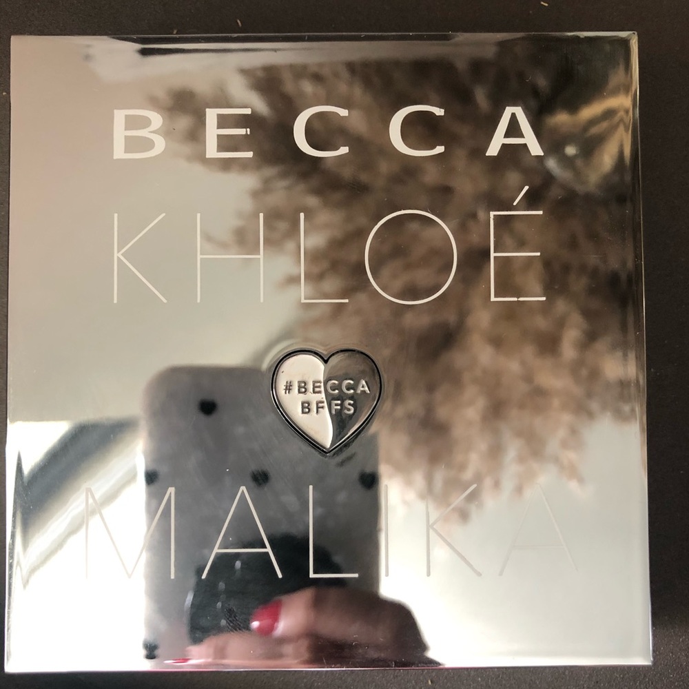 Becca Khloé BFFs Bronze, Blush & Glow Palette
